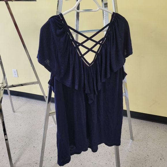 🌻 NAVY RUFFLE SWING TEE - Picture 6 of 9